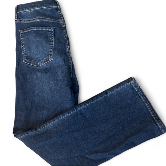 Banana Republic High Rise Bootcut Cropped Jeans, Tall - Picture 3 of 6